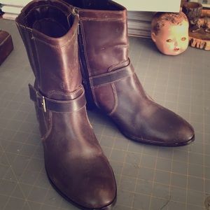 MIA leather booties chocolate brown